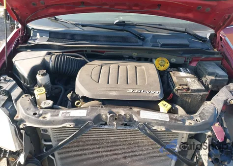 2014 Chrysler Town & Country Touring from USA, damaged, VIN 2C4RC1BG2ER115162